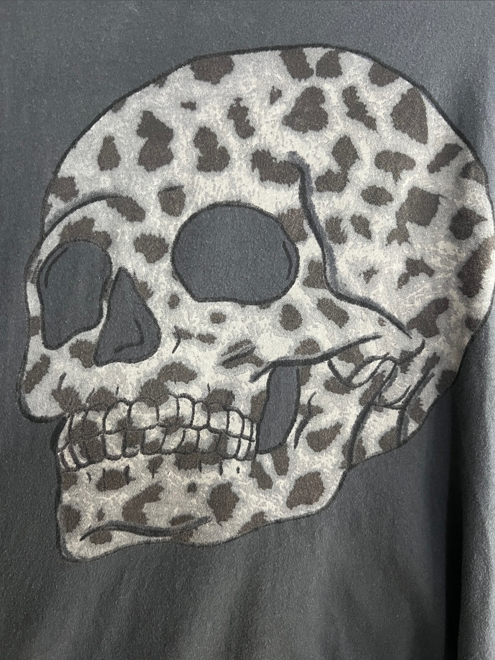 torrid Black Tee with Gray Leopard Skull Graphic - Picture 3 of 5